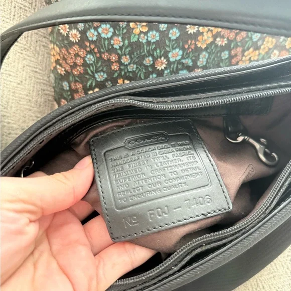 Coach Black shoulder bag - Picture 2 of 6